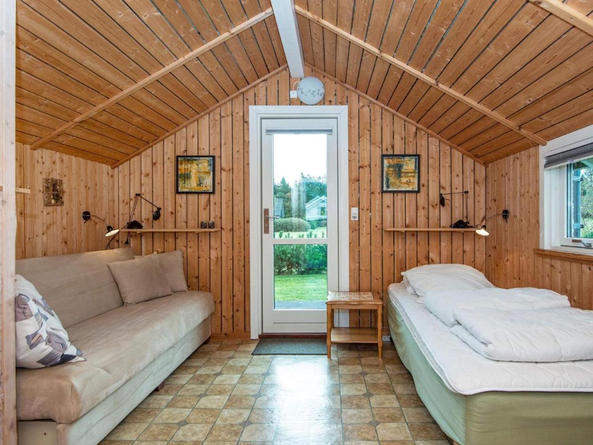 8 Person Holiday Home In Hovborg Exteriör bild